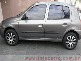 Renault-Clio-Hatch-RN-/-EXPR-1.6-16V-2001