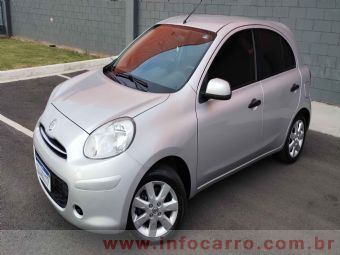 Nissan March SV 1.6 Flex 2013 Nissan March SV 1.6 Flex 2013