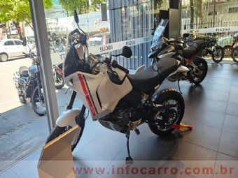 Ducati&nbsp;Desert X 937&nbsp;.&nbsp;Gasolina&nbsp;2024