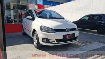 Volkswagen-Fox-HIGHLINE1.6-FLEX-16V-5P-2017