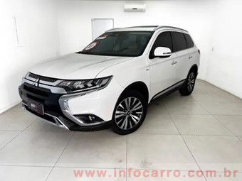 Mitsubishi Outlander HPE-S 3.0 V6 4X4 5P AUT. Gasolina 2020