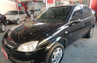 Chevrolet Classic Sedan 1.0 4P Flex 2011