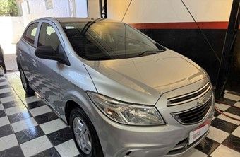 Chevrolet Onix Hatch 1.0 4P FLEX LT Flex 2016