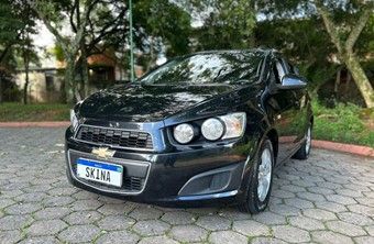 Chevrolet Sonic Hatch 1.6 16V 4P LT FLEX AUTOMTICO Flex 2013