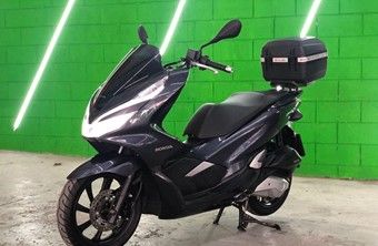 Honda PCX 150 DLX Gasolina 2021