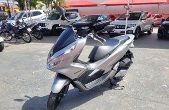 Honda PCX 150 DLX Gasolina 2019