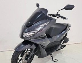 Honda-PCX-160-DLX-ABS-2023