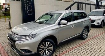 Mitsubishi Outlander V6 24V 4P HPE-S AWD AUTOMTICO Gasolina 2021