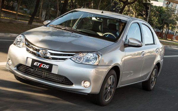 Toyota Etios Sedan - Campeão da pesquisa Os Eleitos 2015