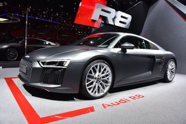 Novo Audi R8 Coupe - comea a ser vendido no Brasil em dezembro.