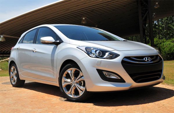 Hyundai i30 tem preço diminuído - Preço do carro cai novamente e parte de R$ 63.900