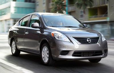 Novo Nissan Versa - Carro chega ao Brasil por R$35.490