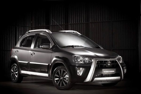 Novo Toyota Etios Cross em detalhes - Carro ser lanado com preo a partir de R$ 45.690