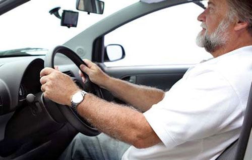 Dirija sem sentir dor - Exercícios que ajudam a corrigir a postura ao volante