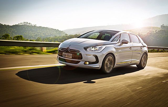 Novo Citron DS5 j est  venda! - Crossover francs tem estilo inovador