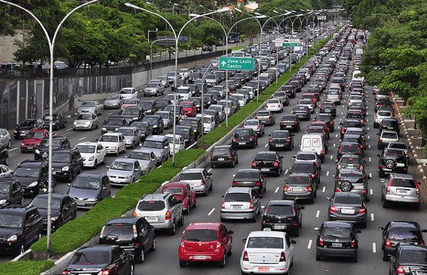 Atenção motorista que dirige em São Paulo - Cidade vai cobrar inspeção veicular de carro de fora
