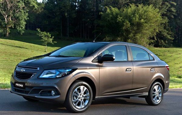 Lançamento Oficial: Novo Chevrolet Prisma - Carro chega com preços a partir de R$ 34.990