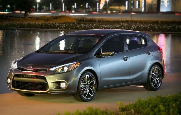 Novo Cerato Hatch nos EUA - Kia divulga novas imagens e confirma motores