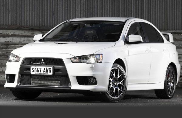 Mitsubishi Lancer 2015 - Modelo ser fabricado no Brasil ainda este ano