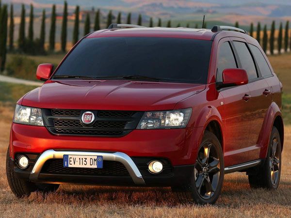 Novo Fiat Freemont Cross - Confira Fotos e especificações oficiais