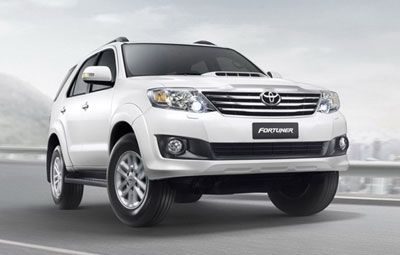Toyota exibe nova SW4 - Modelo traz trs opes de motor