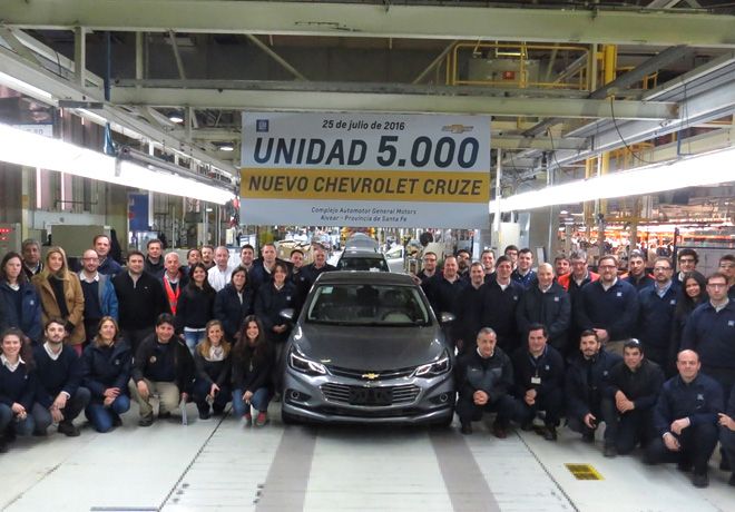 Novo Chevrolet Cruze. - já chega a 5 mil unidades produzidas na Argentina.
