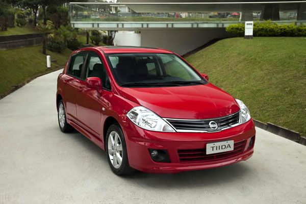 Nissan Tiida se despede do Brasil - Hatch médio já não consta mais no site oficial da marca