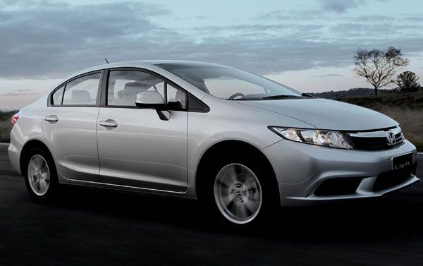 Honda Civic LXS 2015 - Preço do modelo parte de R$ 65.890