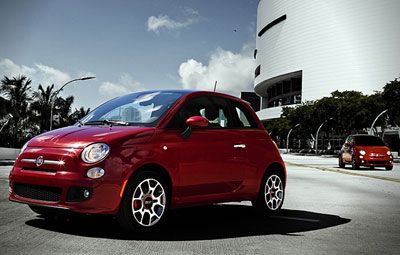 Fiat 500, agora mexicano - Carro chega a partir de R$ 39.990