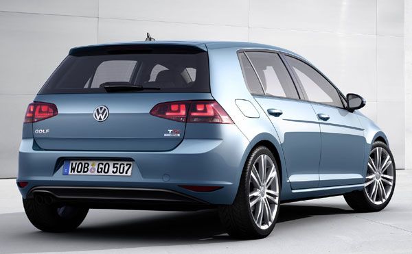 Novo Golf tem lançamento marcado - Volkswagen já faz propaganda do carro