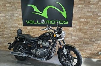 Royal Enfield&nbsp;Suoer Meteor 650&nbsp;l&nbsp;Gasolina&nbsp;2025