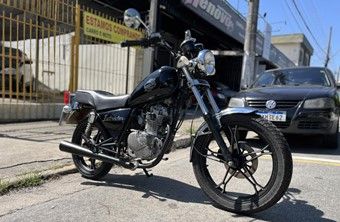 Suzuki Intruder 125  Gasolina 2008