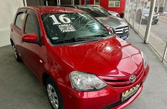 Toyota Etios Hatch 1.3 16V 4P FLEX X Flex 2016